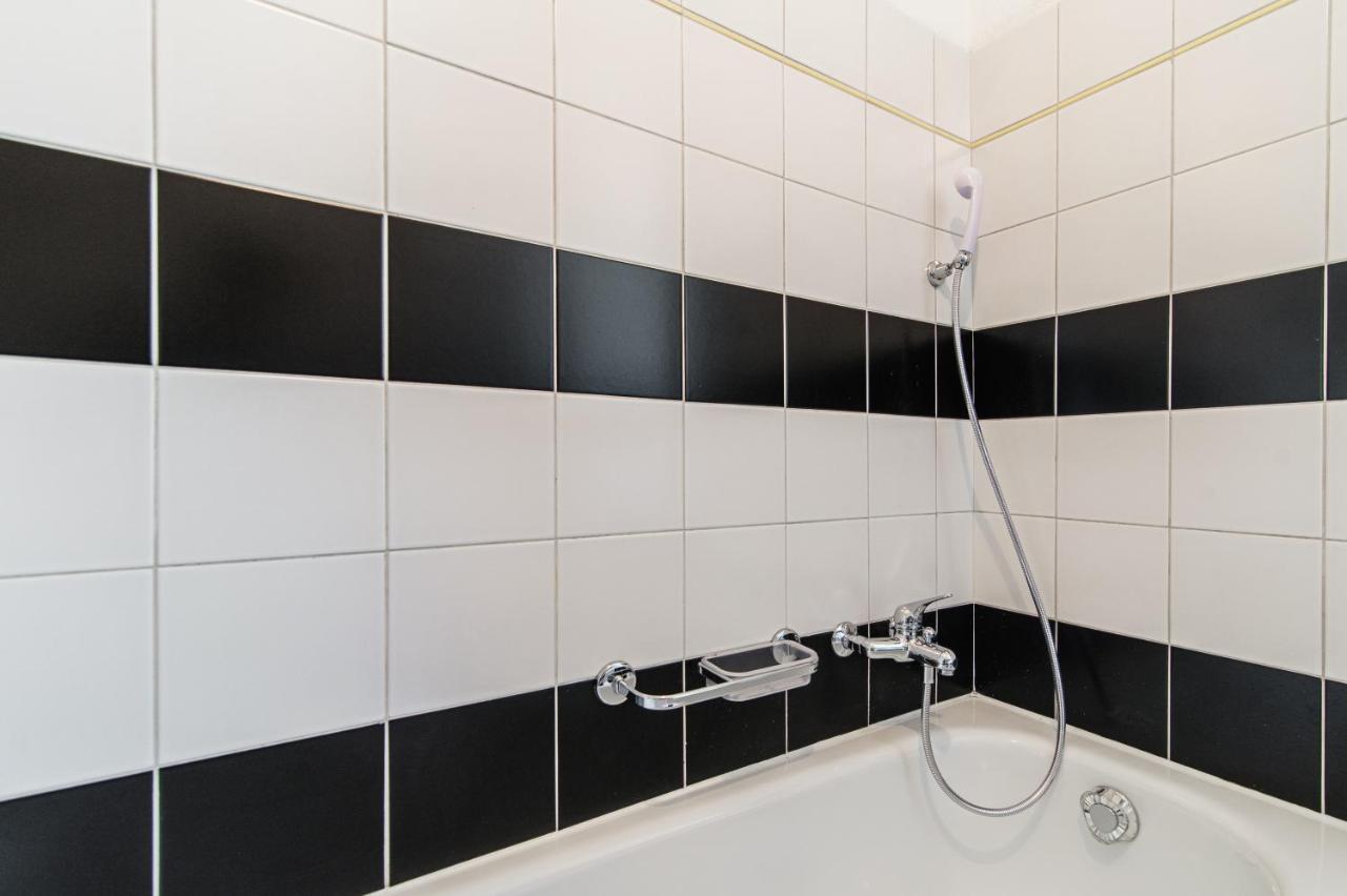 Massagno Giuka Apartment By Quokka 360 - Close To The Station מראה חיצוני תמונה